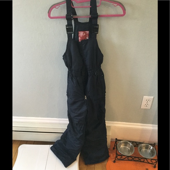 Children's winter clothes - Picture 7 of 8